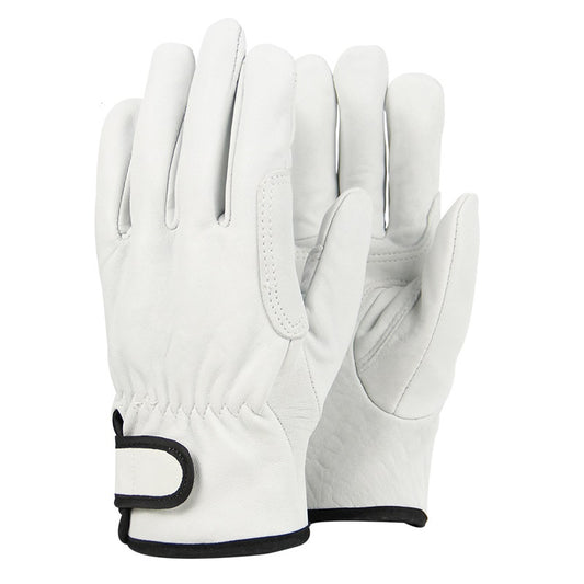 Protect your hands while gardening with our durable, comfortable gloves. These gloves offer excellent grip, thorn resistance, and flexibility. Perfect for planting, pruning, and weeding, keeping your hands clean and safe from blisters and cuts.